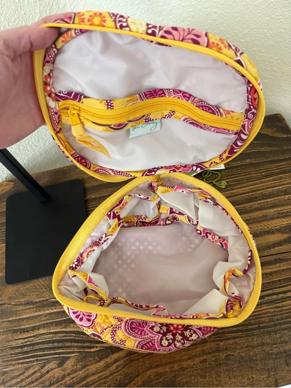 Vera Bradley Quilted Round Travel Cosmetic | Bali Gold | Retired